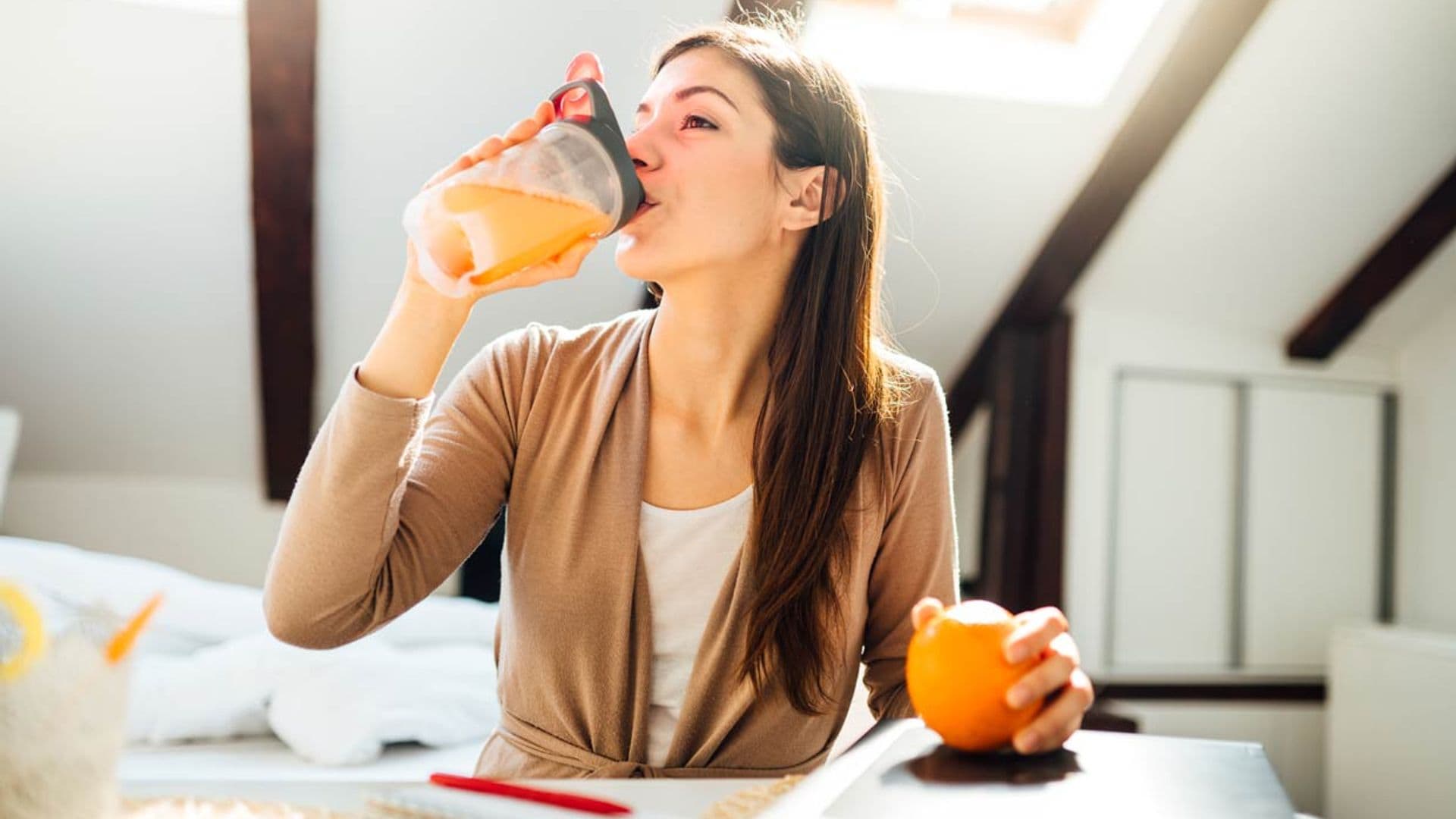 ¿Sabías que la vitamina C también es importante para tu cerebro?