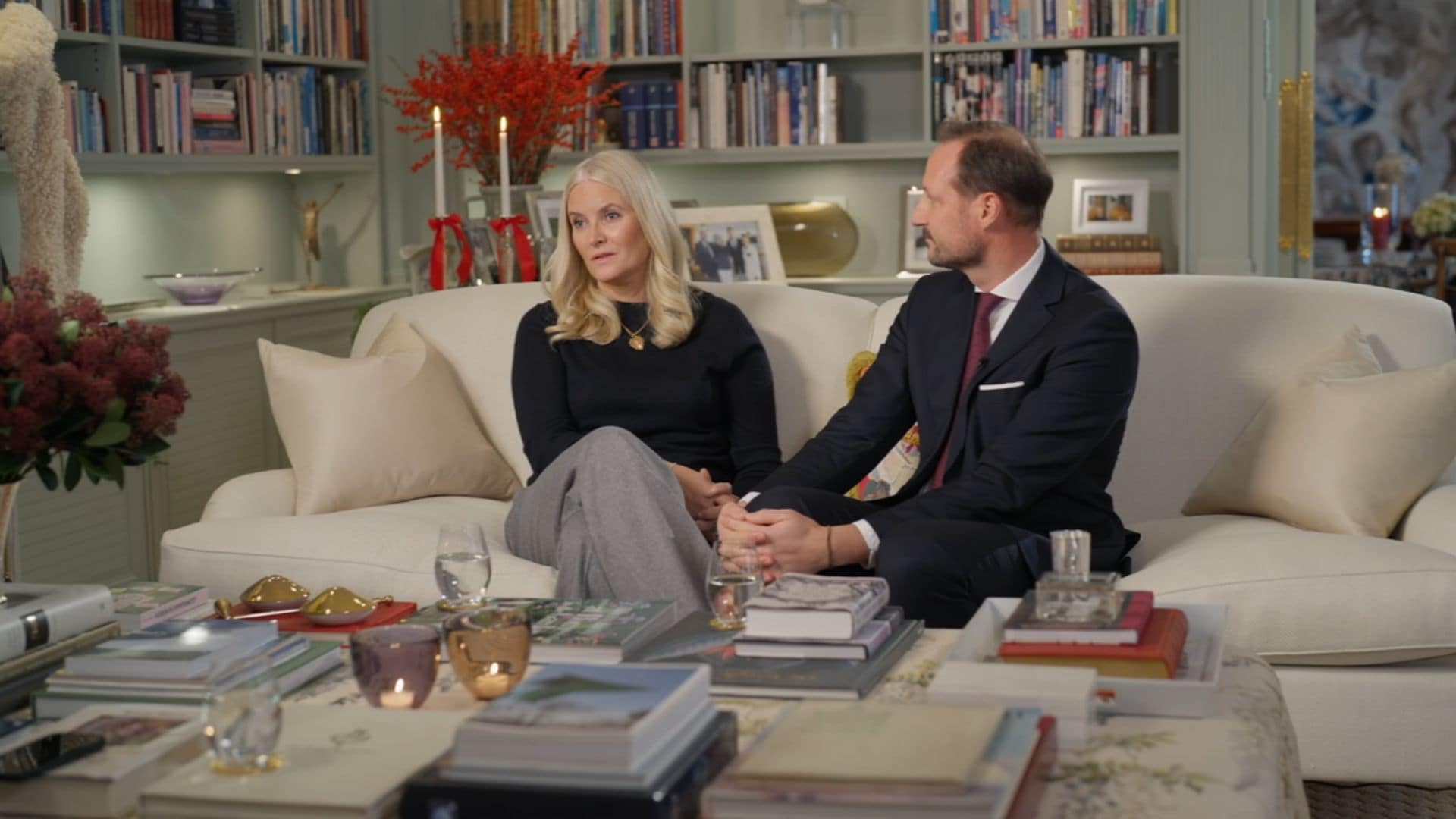 ​Mette-Marit de Noruega se defiende como madre y habla por primera vez ​sobre el padre de Marius Borg: "Lo que quizás más me molestó fue que me criticaran"