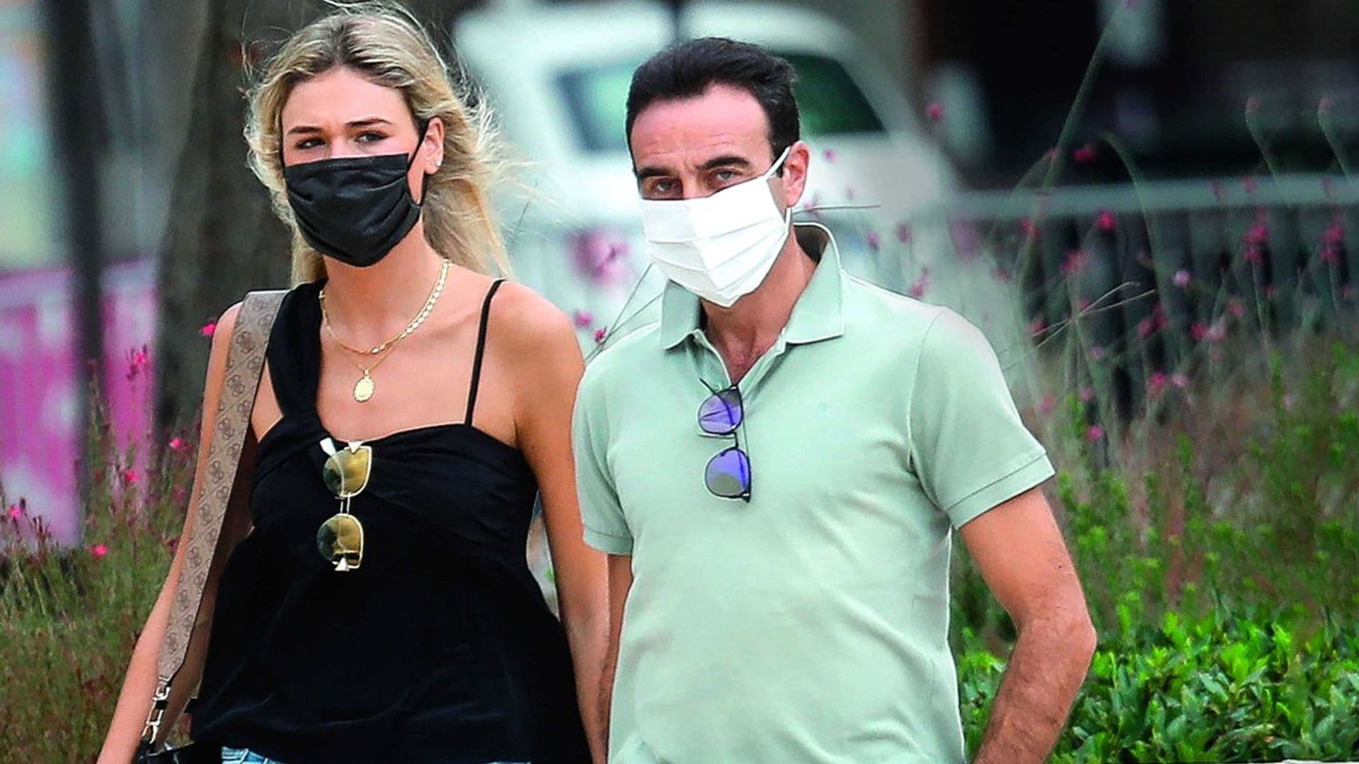PRIMICIA: Ana Soria condenada a pagar una multa por conducir sin carnet el coche de Enrique Ponce