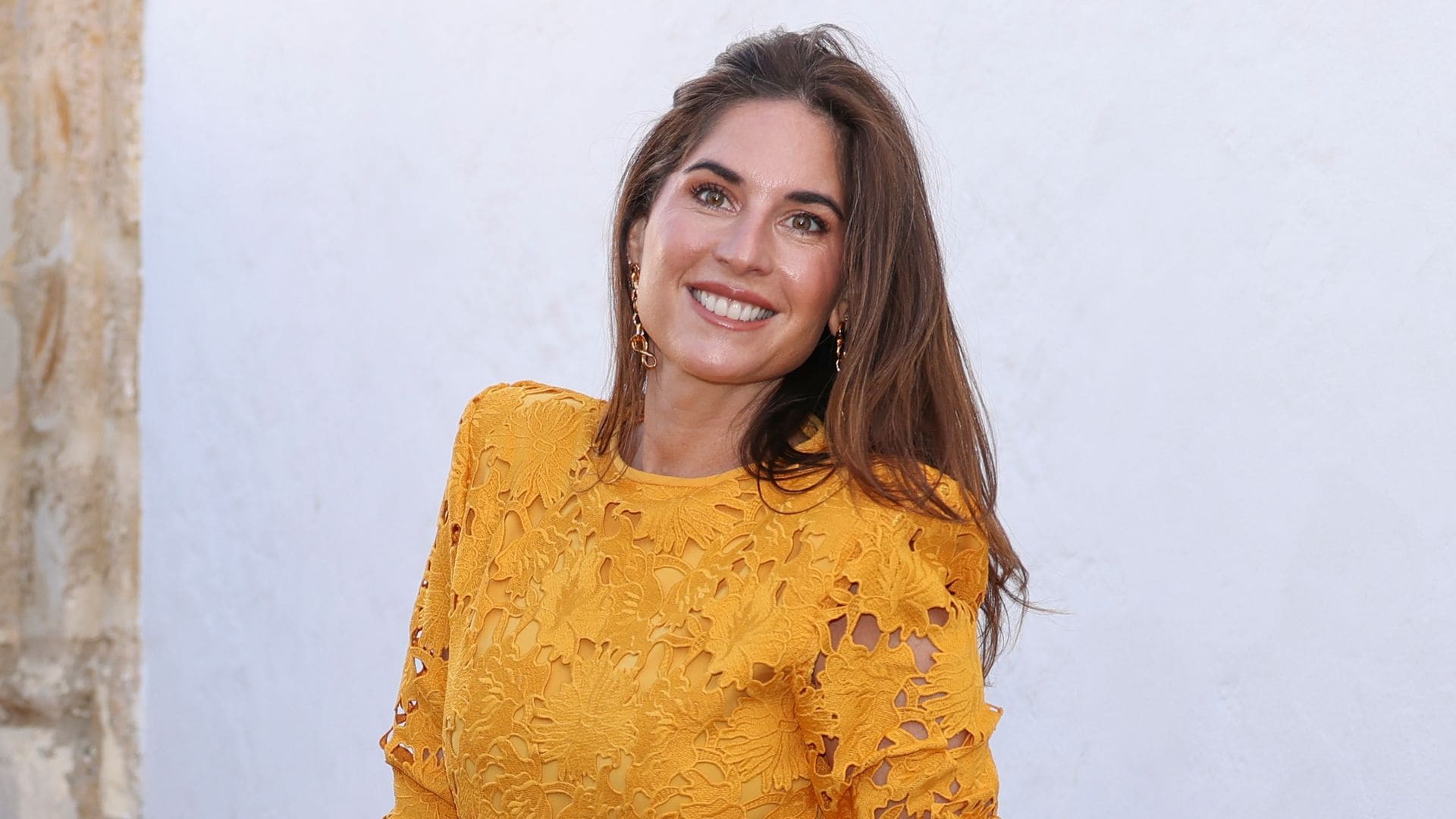 Lourdes Montes en la boda de Alberto Herrera y Blanca Llandres en Sanlúcar de Barrameda, 2025.