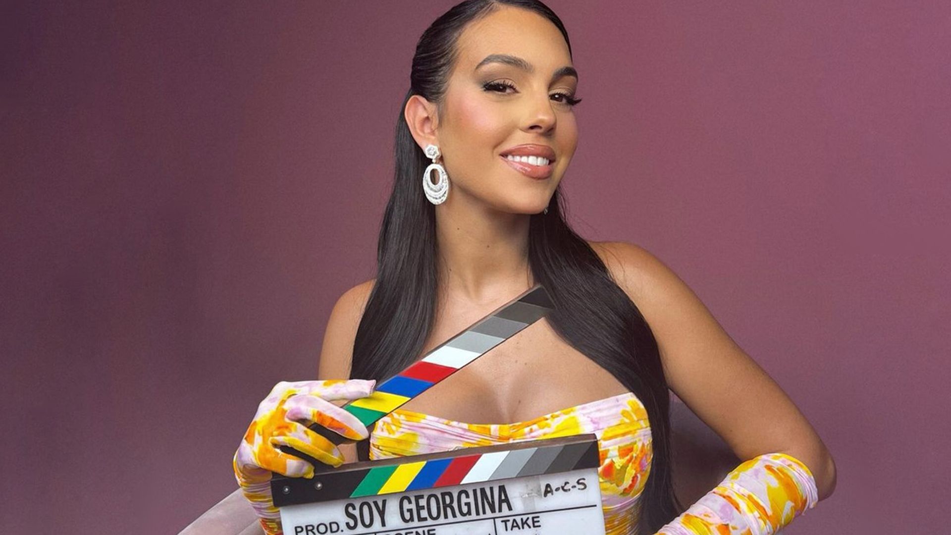 ¡Como una diva! Georgina presume de curvas en las primeras imágenes de la nueva temporada de su 'reality'