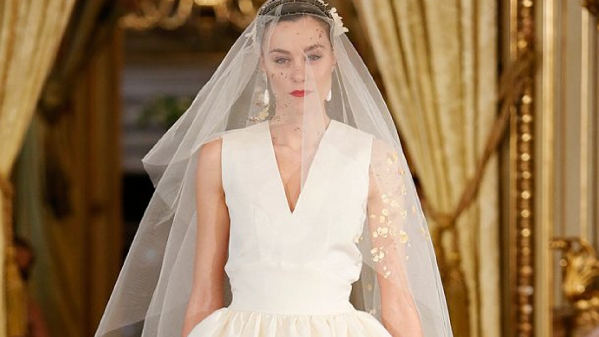 La pasarela Atelier Couture trae a Madrid la Alta Costura de novia