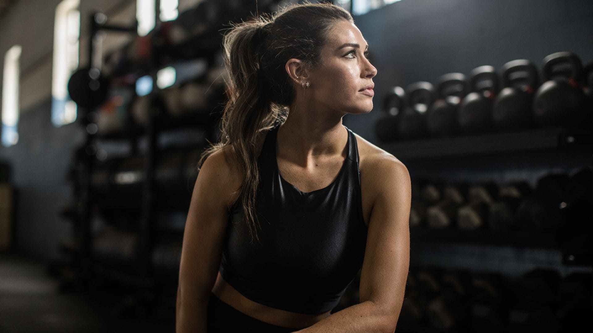 Si piensas que entrenar la fuerza no es lo tuyo, anota este método: 'slow training'