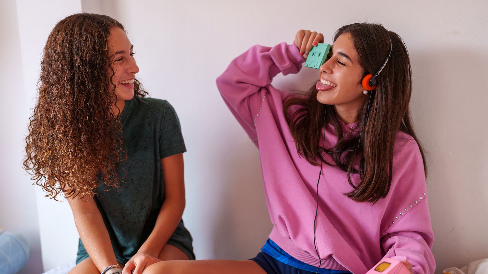 Beatriz Urra, psicóloga, sobre la presión del ‘verano perfecto’: "Muchos adolescentes sienten que deberían estar disfrutando, y si no lo hacen, aparece la culpa"