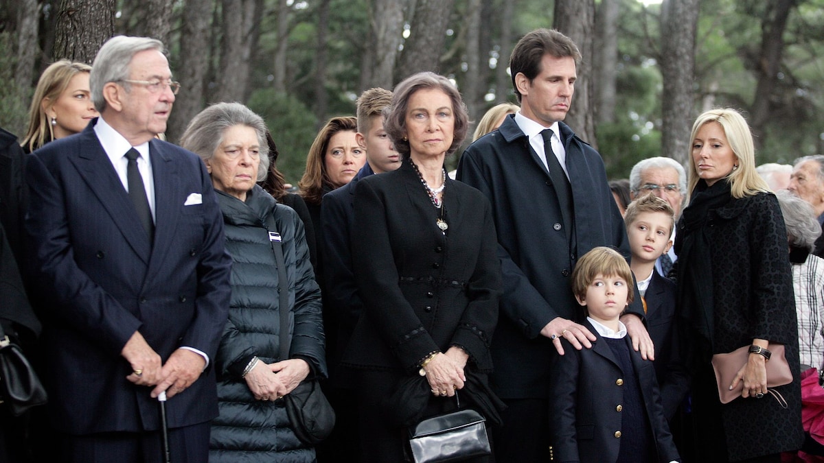 Pablo de Grecia se despide de su tía Irene y explica la ausencia de su mujer Marie-Chantal en el funeral: "Un ancla para la familia"