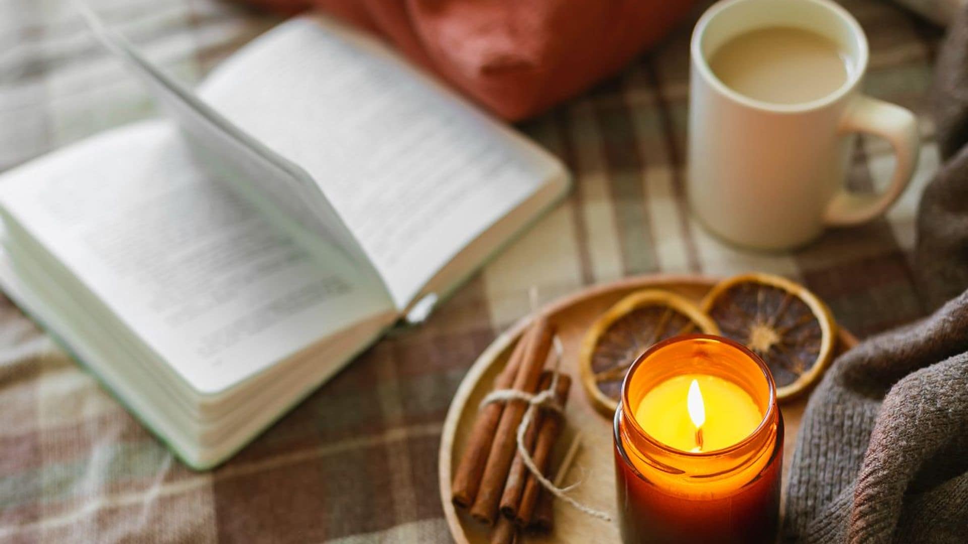 Estas son las mejores novelas 'feel good' para leer y sentirte bien