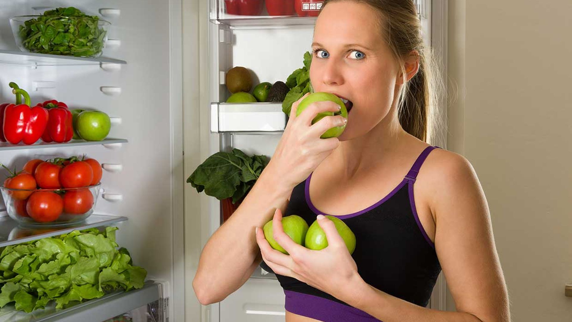mujer fruta