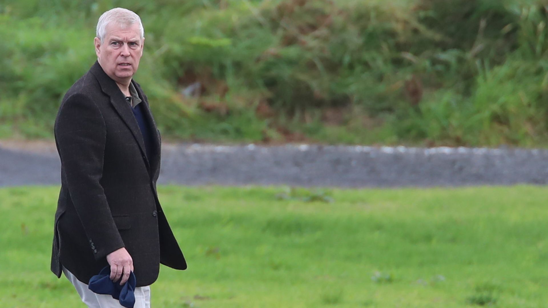La reacción del príncipe Andrés tras ser acusado de no colaborar en el 'caso Epstein'