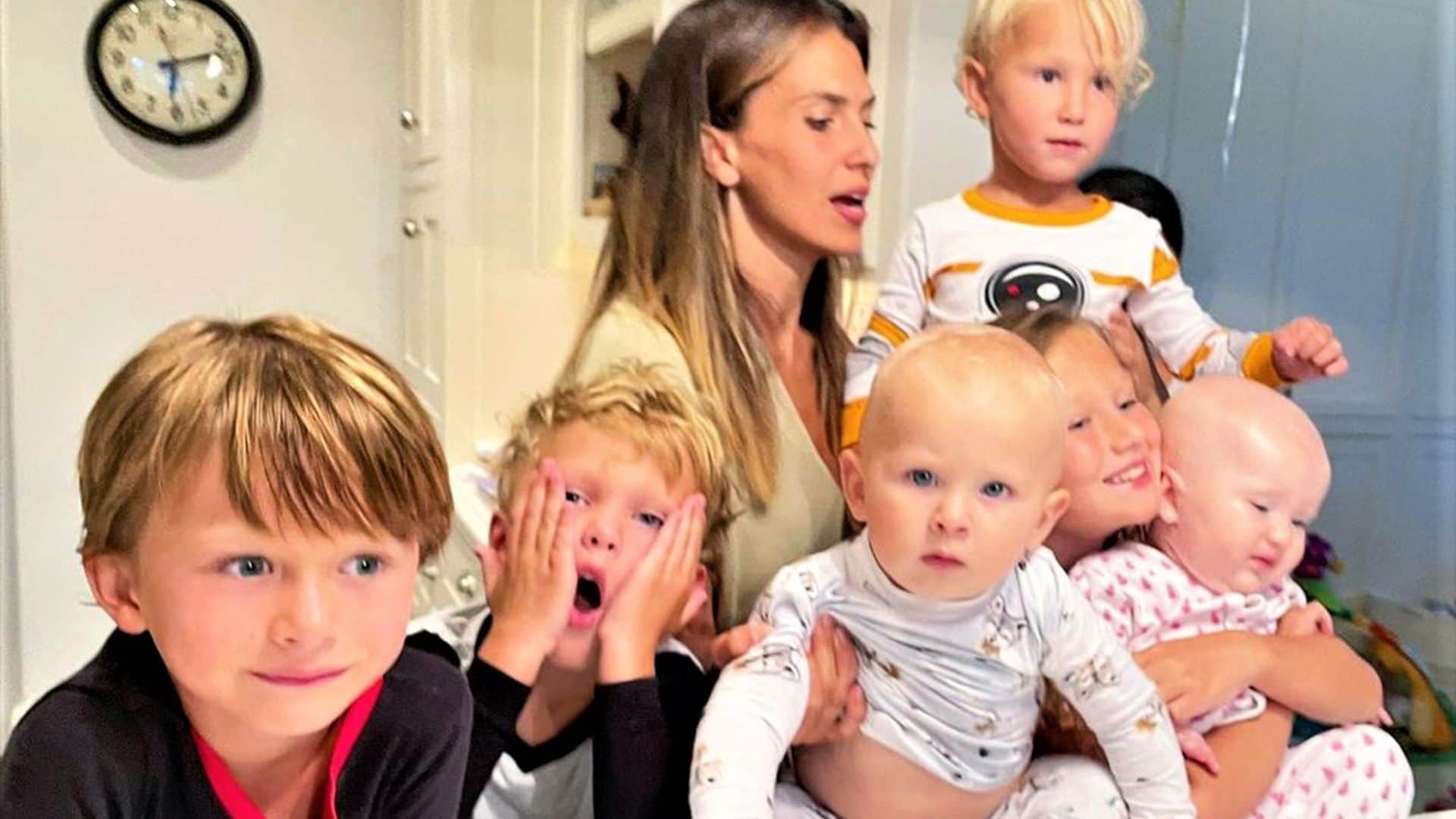 Hilaria Baldwin manda un mensaje de ánimo a su marido con un entrañable vídeo de sus seis hijos