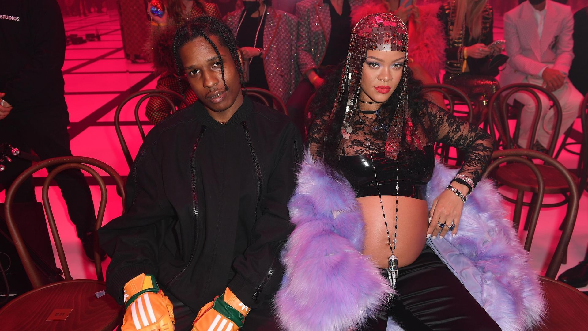 El bebé de Rihanna ya forma parte de la lista de los hijos de las ‘celebs’ multimillonarias