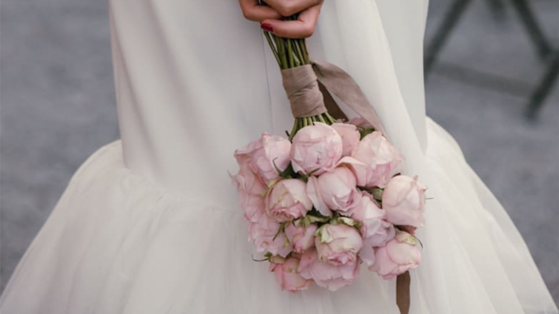 Ramos de novia color rosa para bodas de primavera y verano