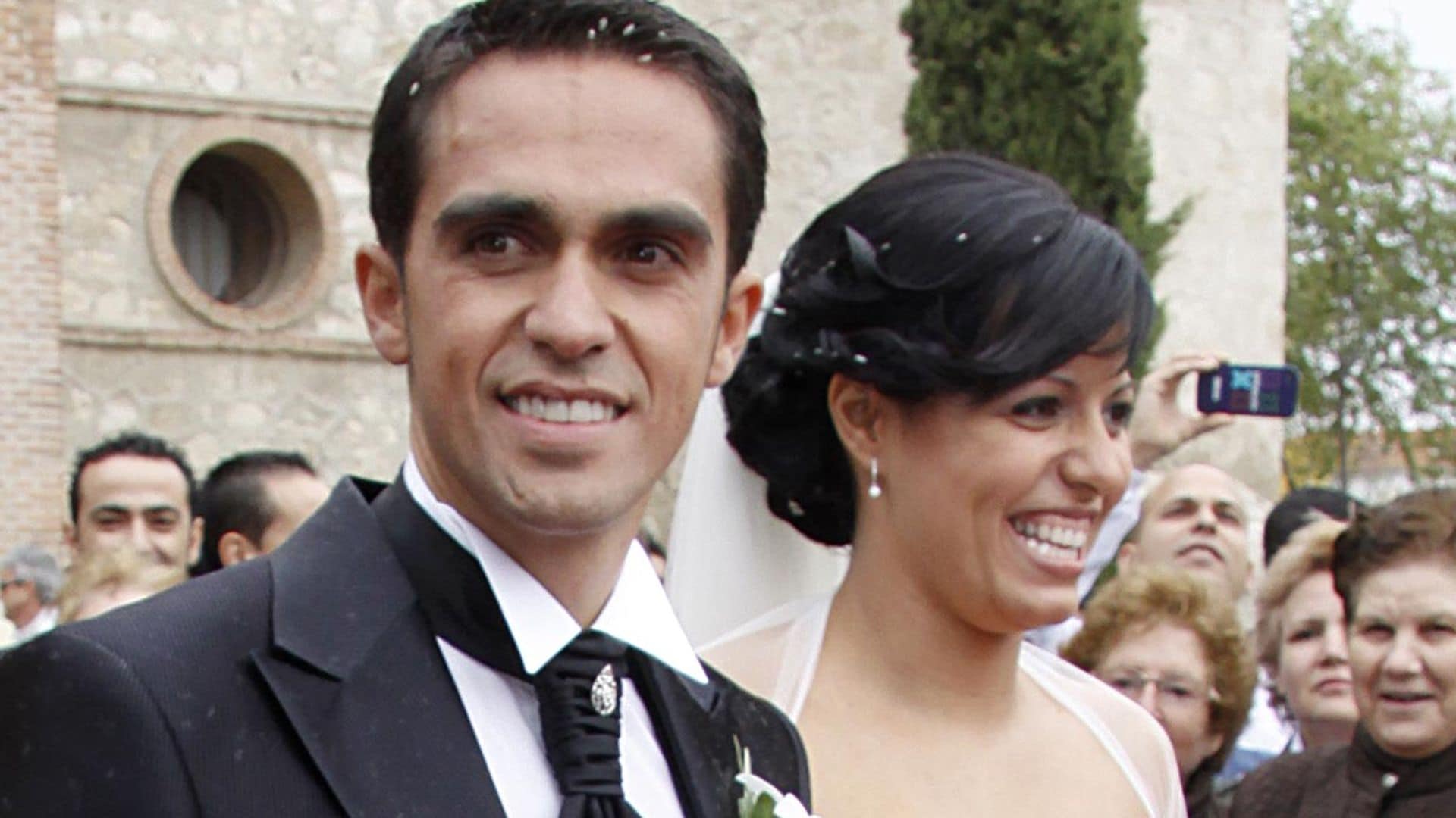 Alberto Contador se separa de su mujer tras veinte años de amor y un hijo en común