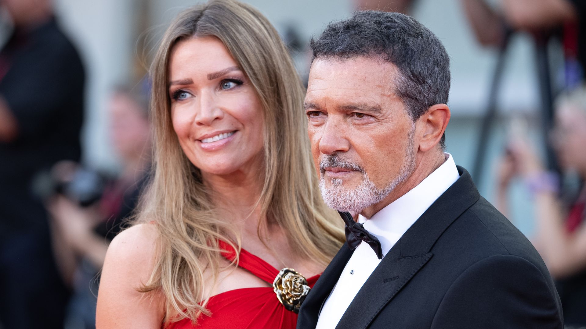 Nicole Kimpel y Antonio Banderas en el Festival de Venecia