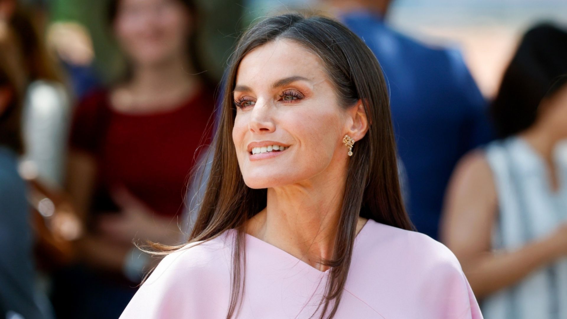 La reina Letizia en la confirmación de la infanta Sofía en Madrid, 2023.