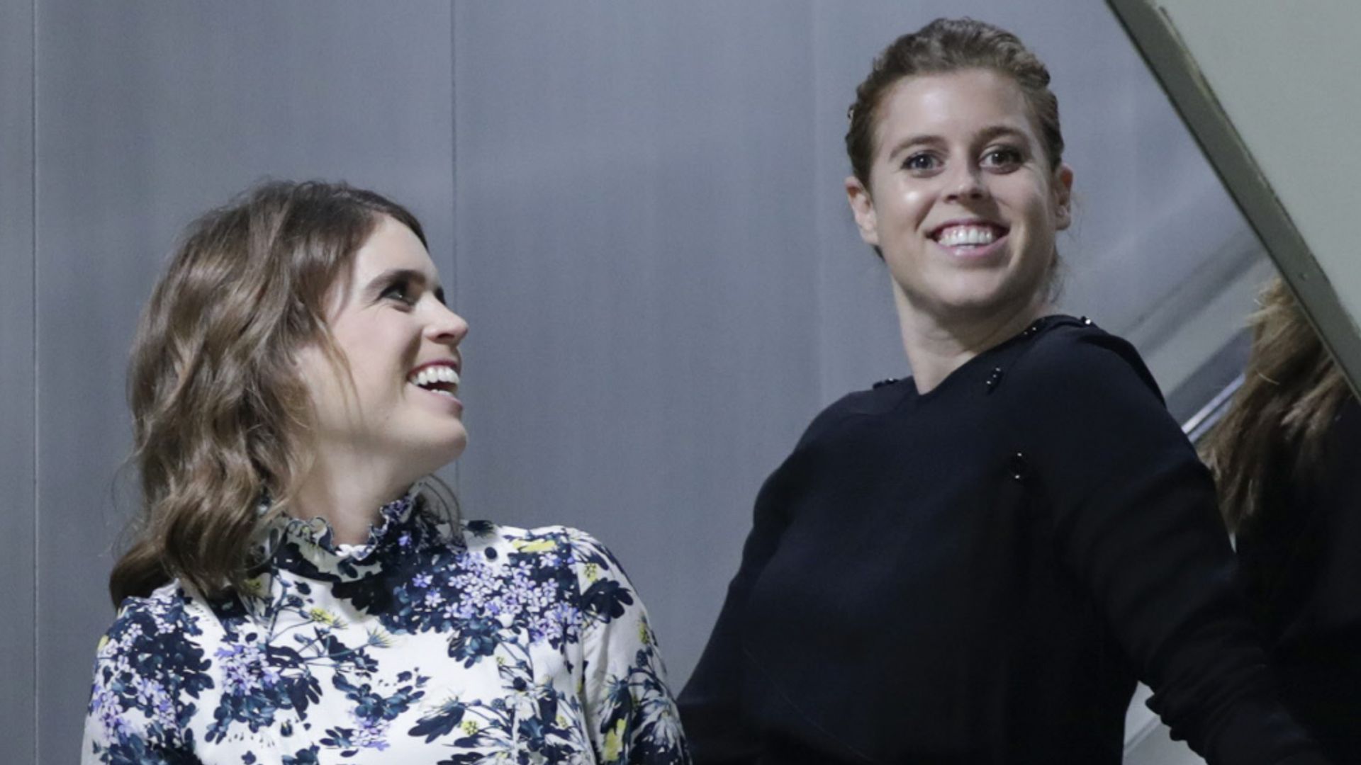 Eugenia y Betriz de York en Nueva York. Año 2018.Eugenia y Betriz de York en Nueva York. Año 2018.