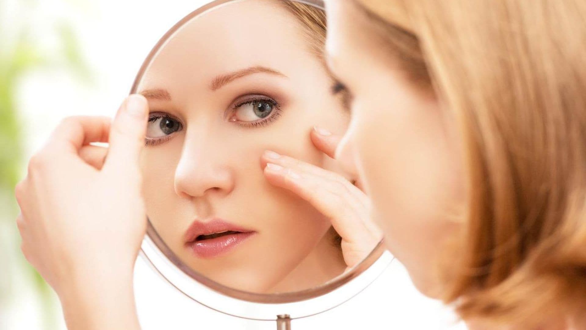 ¿Bolsas en los ojos? Estos son los trucos naturales para eliminarlos
