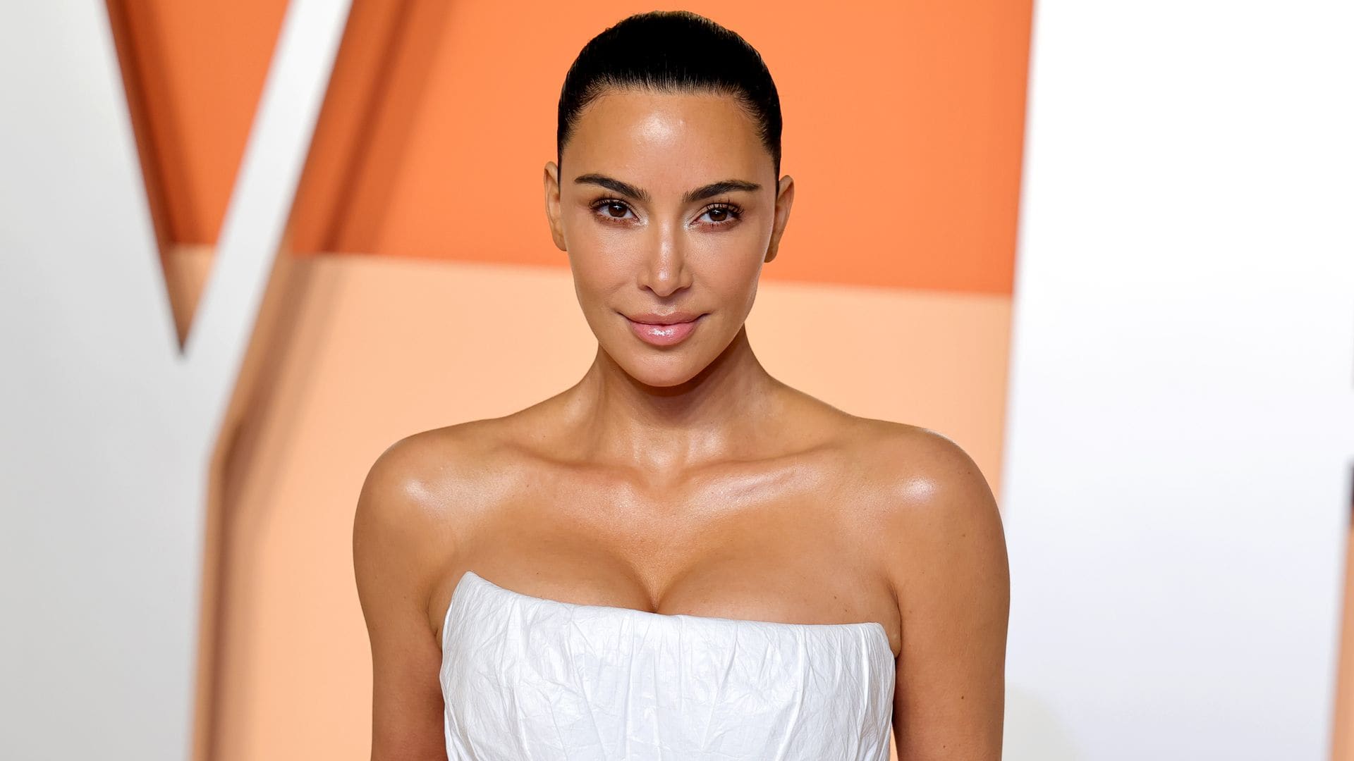 Kim Kardashian reinventa el verano italiano con Skims x Cavalli