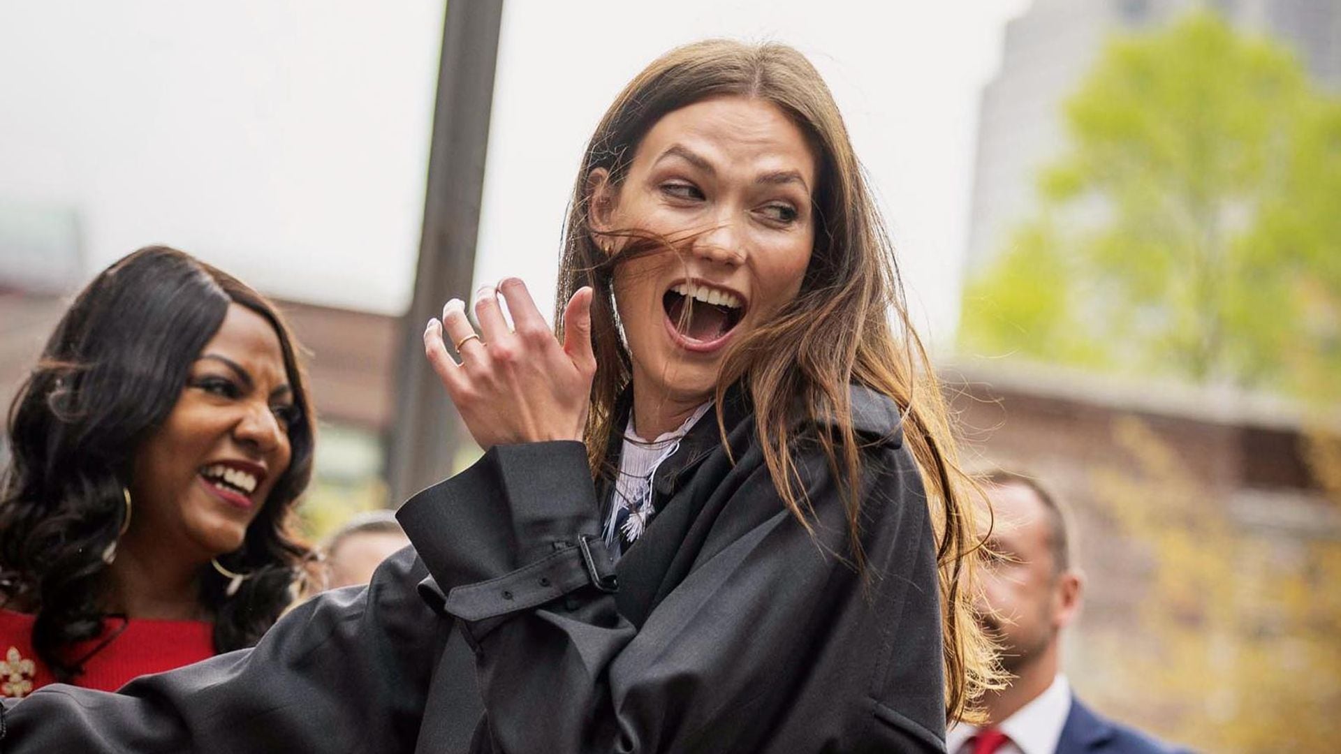 Karlie Kloss mucho más que una ‘top’: programadora, profesora infantil y fundadora de un imperio