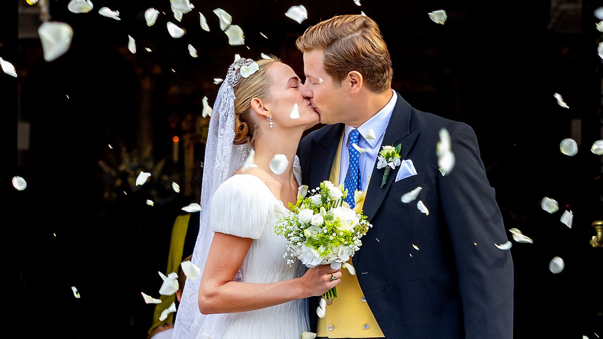 La duquesa Paulina de Wurtemberg y el conde Constatin Zu Konisegg- Aulendorf se casan en una preciosa boda de cuento de hadas