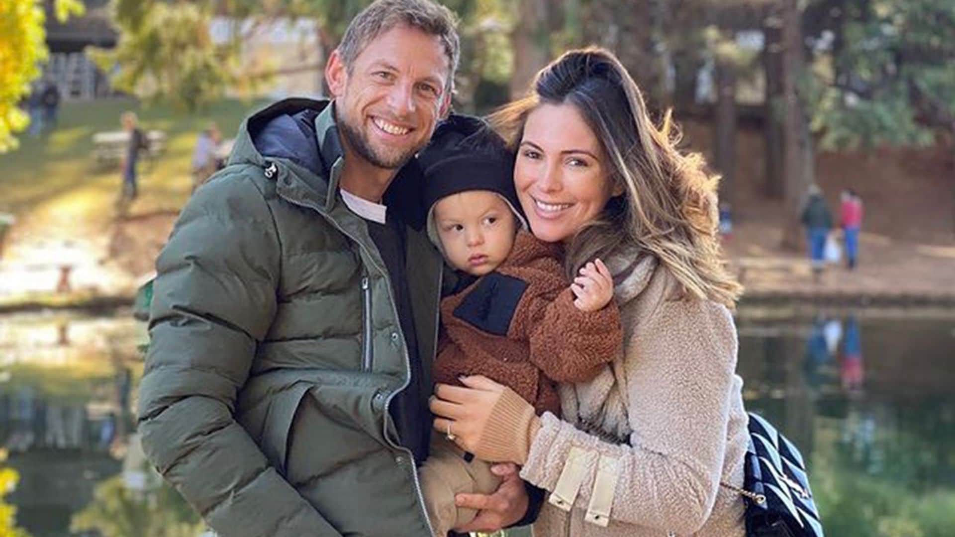Entre juegos y columpios, la divertida tarde en el  parque de Jenson Button y su familia