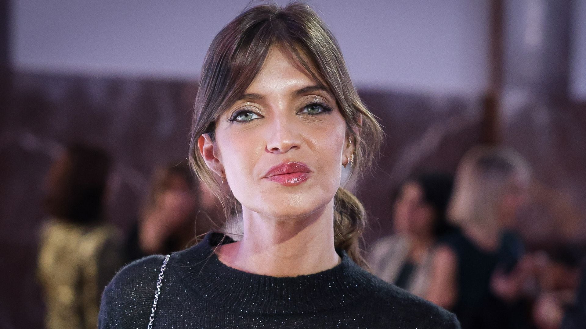 Última hora sobre el estado de salud de Sara Carbonero: "Sigue en la UCI, pero está despierta y recuperándose"