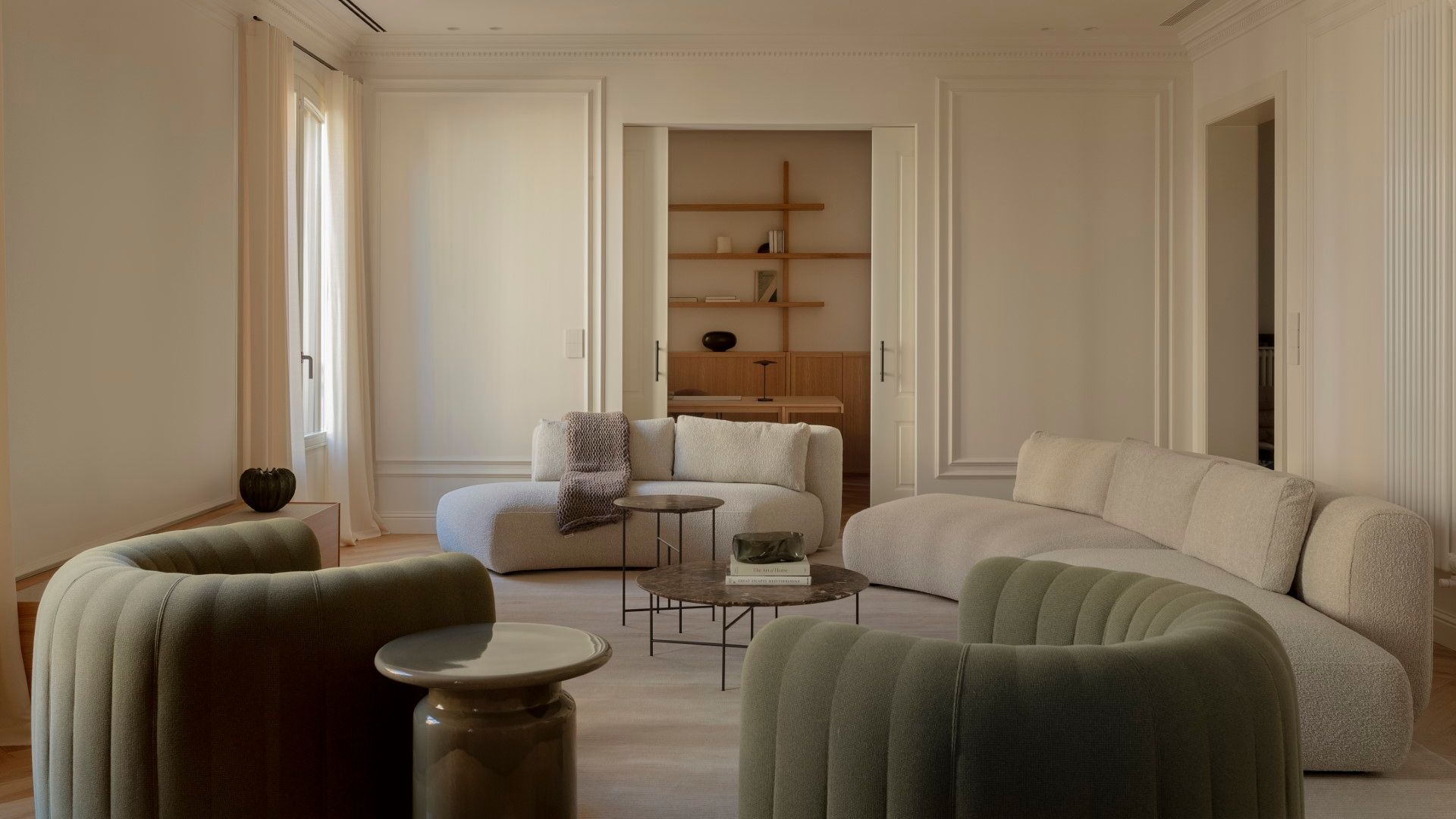 Salón en tonos tierra