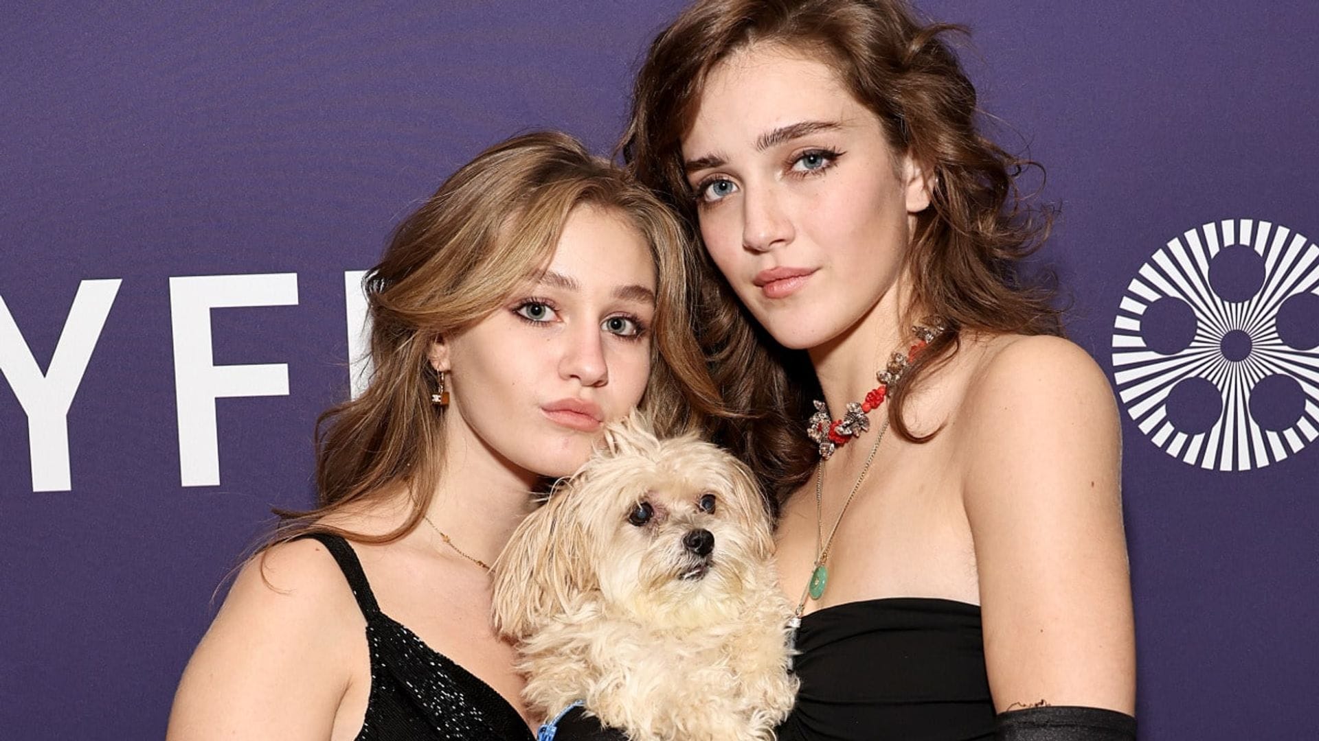 ¿Te has fijado en el estilo de Talia y Mimi Ryder? Las hermanas que arrasan en pantalla