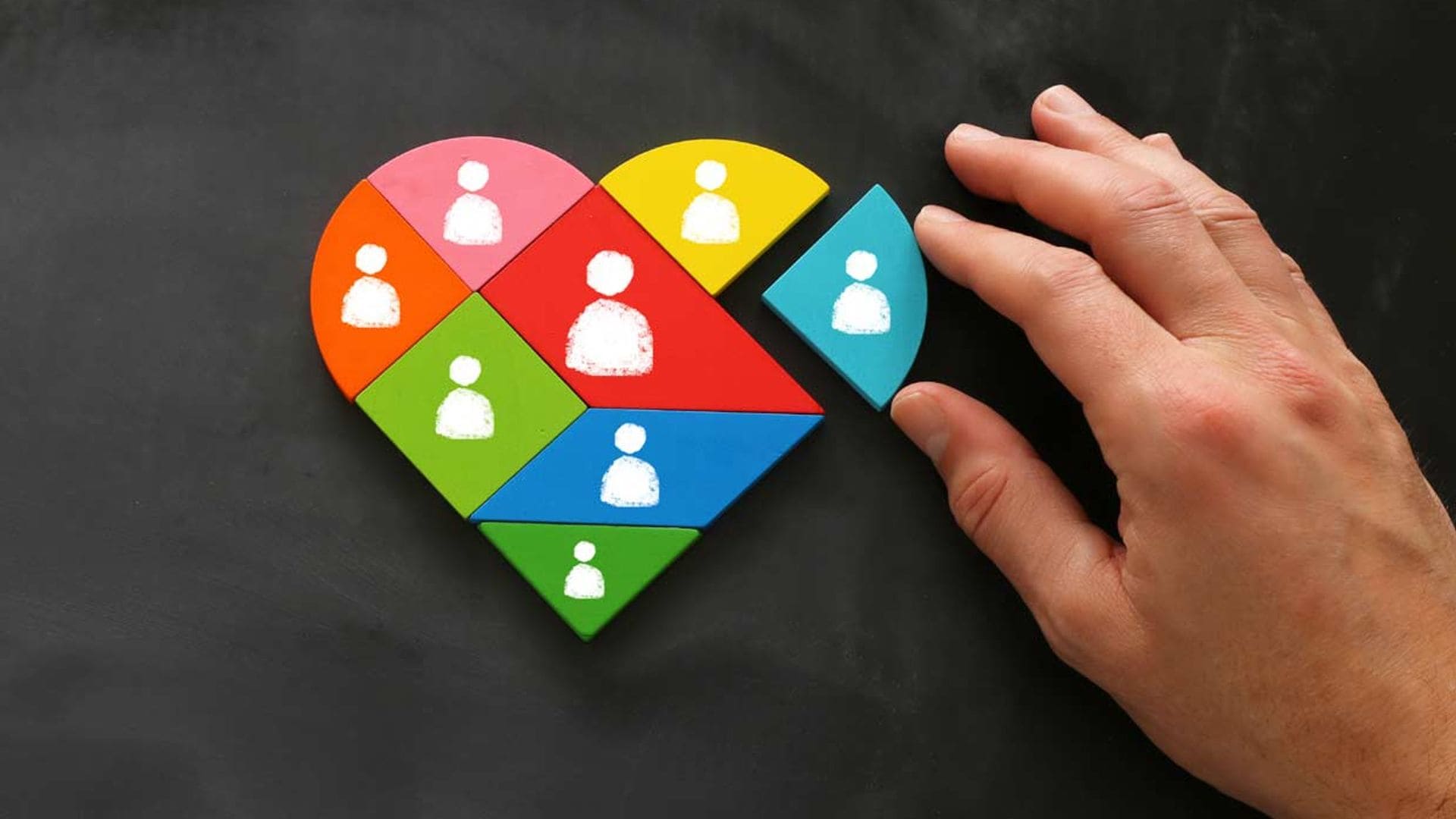 Poliamor: hablamos con una experta sobre este tipo de relación de pareja