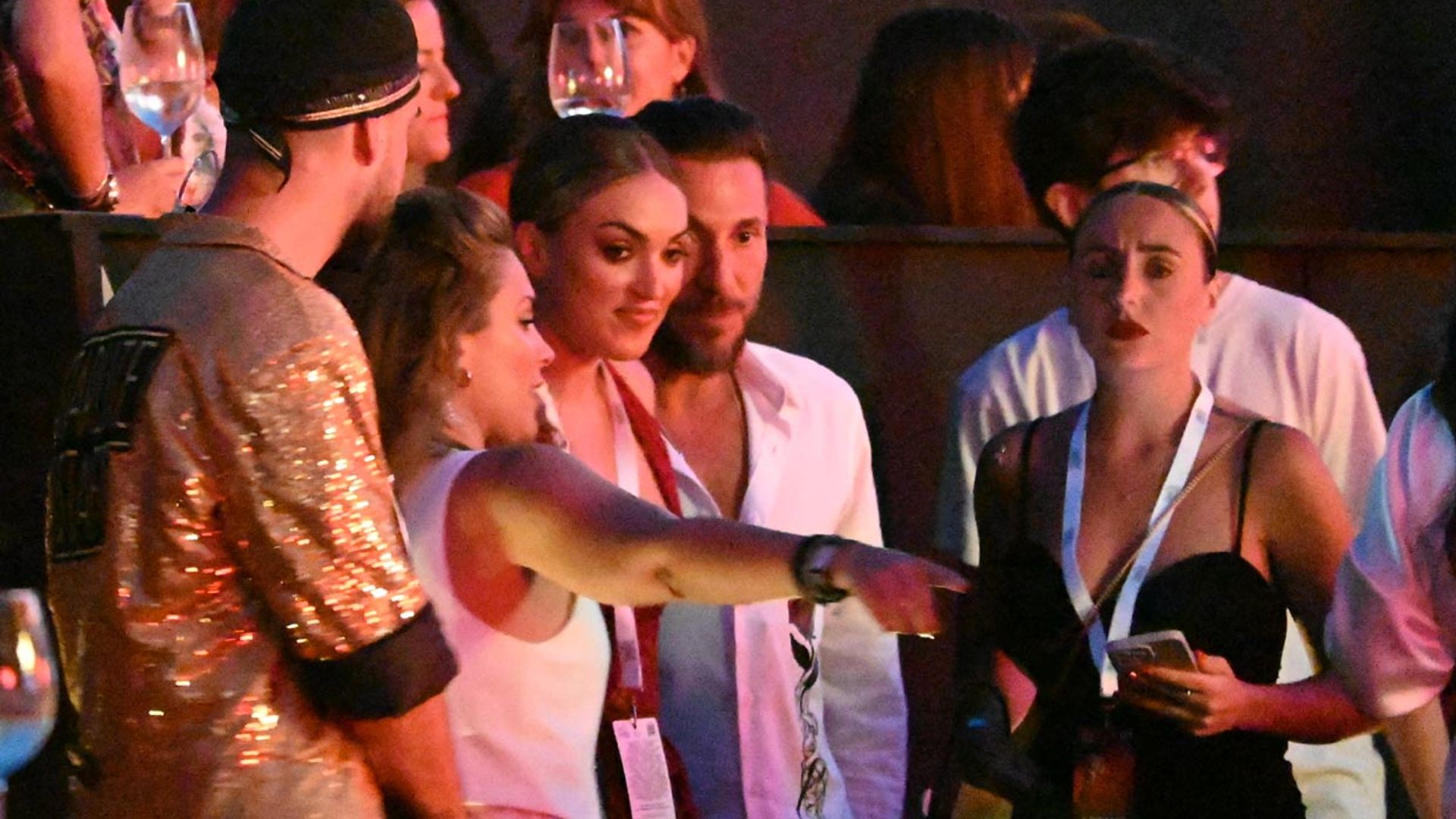 Antonio David Flores, Marta Riesco y Rocío Flores se van juntos de concierto