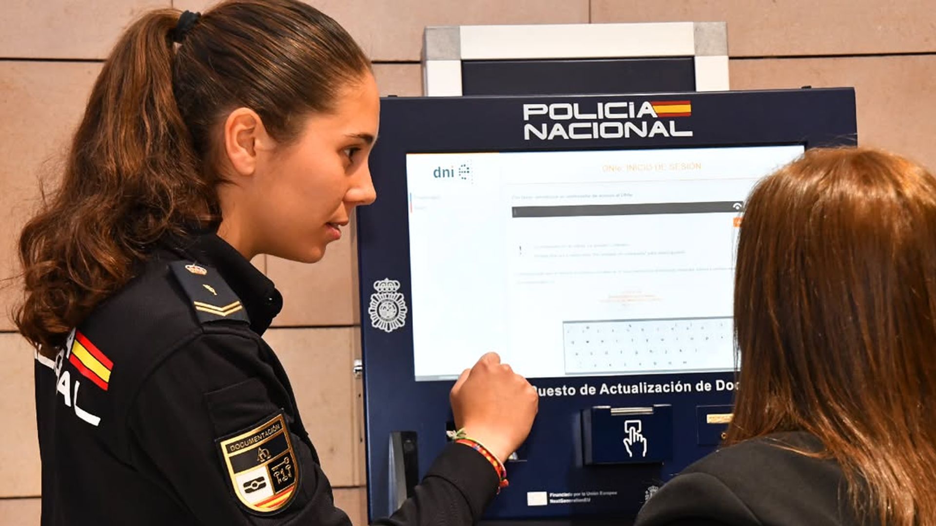 Cómo activar el "DNI digital" en tu móvil: el paso a paso para olvidarte de la tarjeta física