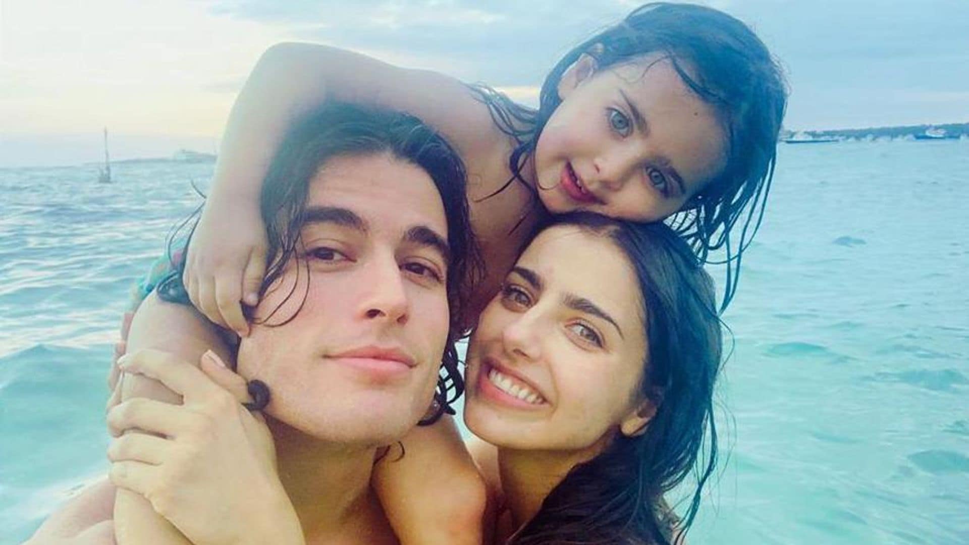 Michelle Renaud y Danilo Carrera celebran los tres añitos de Marcelo por todo lo alto