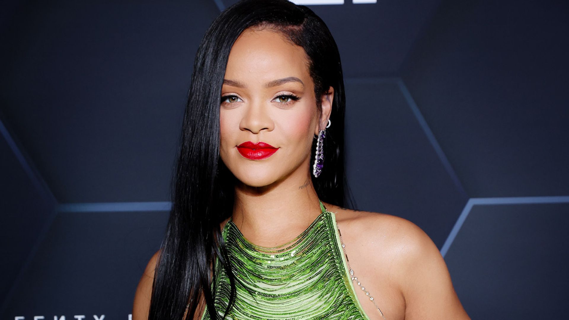 La divertida rabieta del bebé de Rihanna al conocer que su futuro hermano ‘irá’ a los Oscar y él no