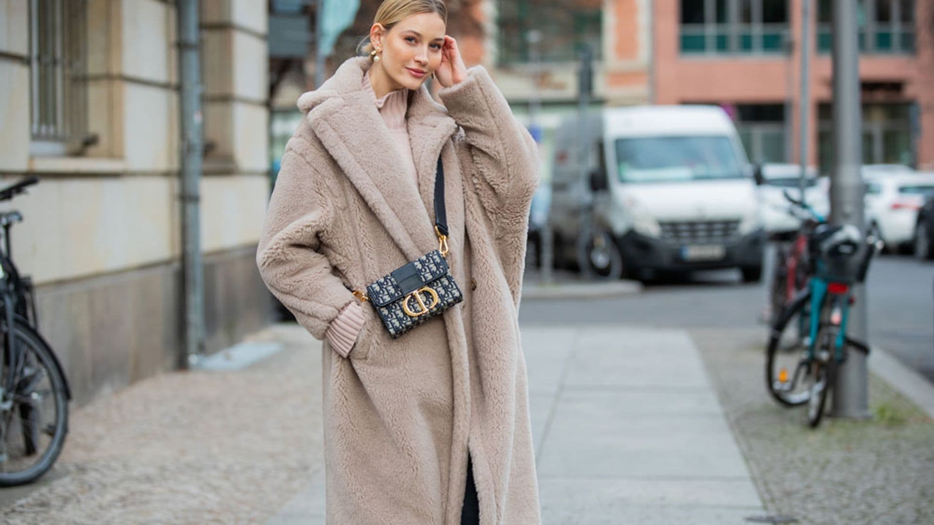 Nuestra estilista elige: ¿En qué bolsos hay que invertir estas rebajas?