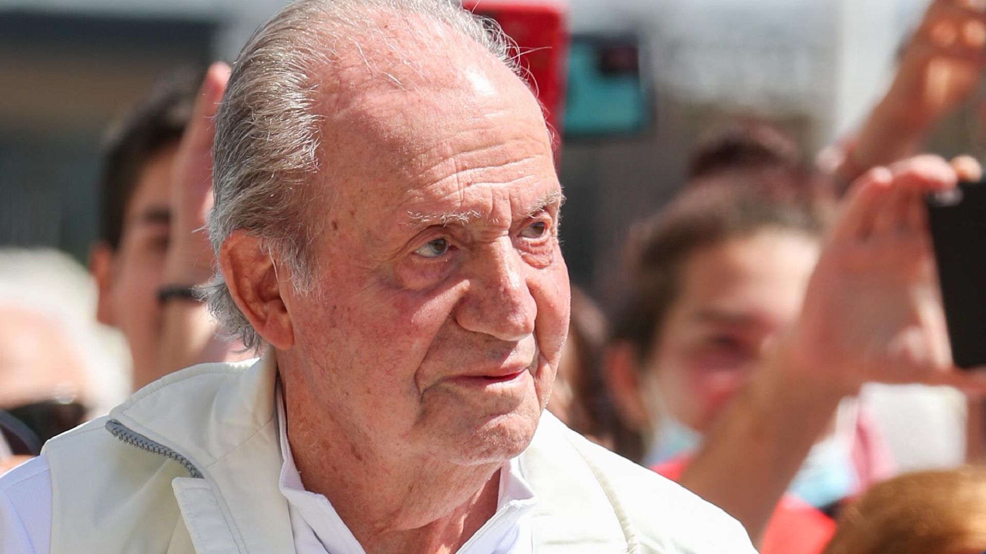 El rey Juan Carlos cambia de planes: detalles exclusivos de las últimas horas en España y de su regreso a Abu Dabi