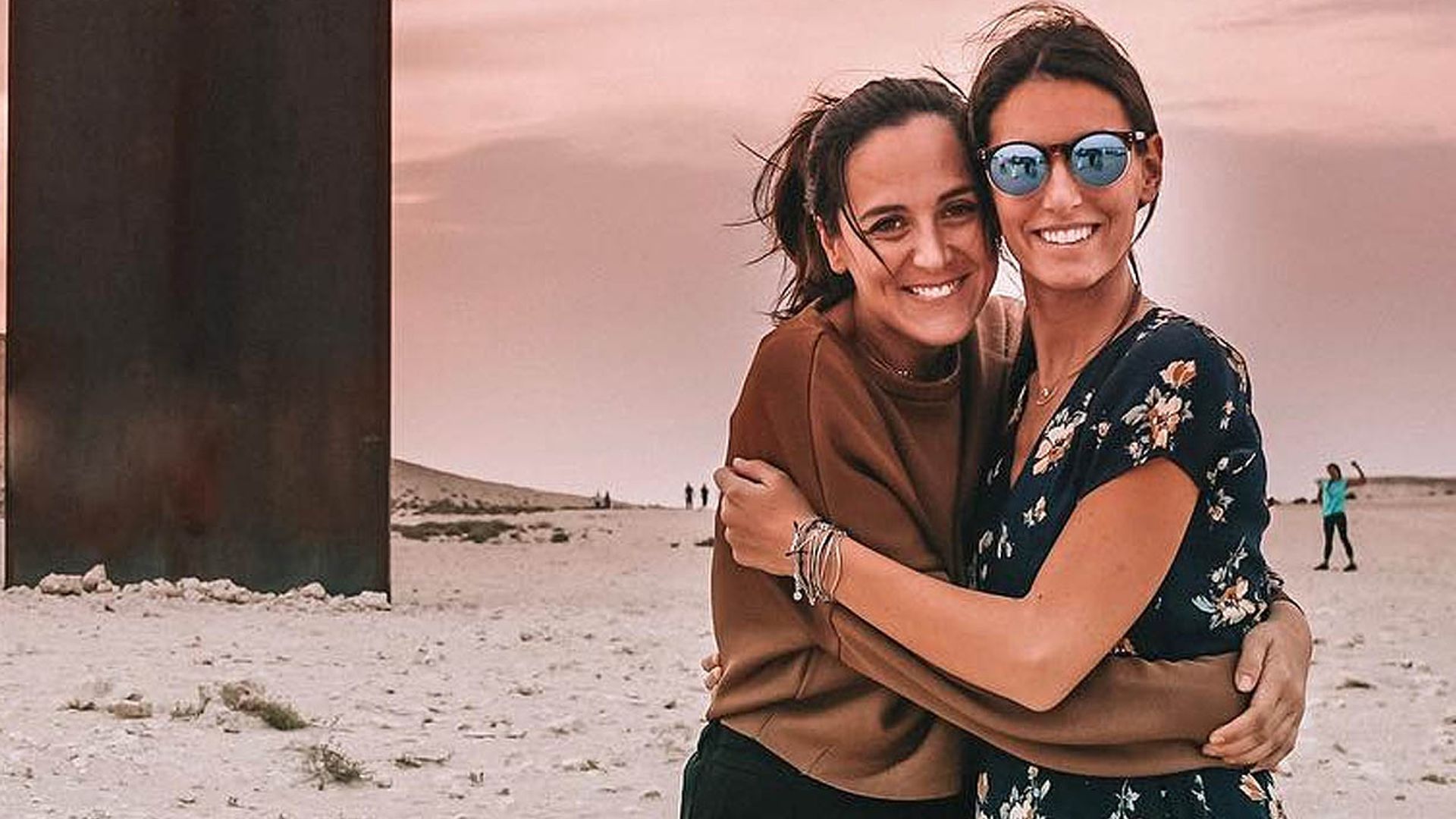Tamara Falcó felicita el cumpleaños a su 'hermana chiquitina' con la foto más tierna de su infancia
