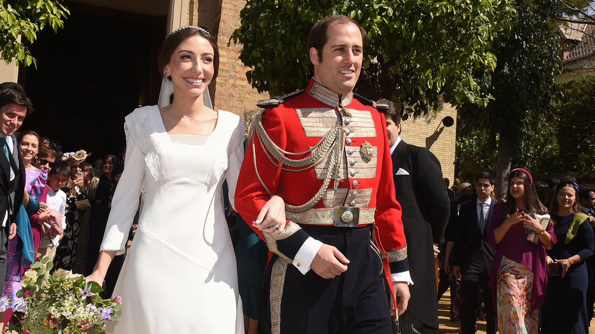 La gran boda aristocrática de Javier Solís Benjumea, sobrino del duque de Alba, con Alejandra García Insa en Sevilla