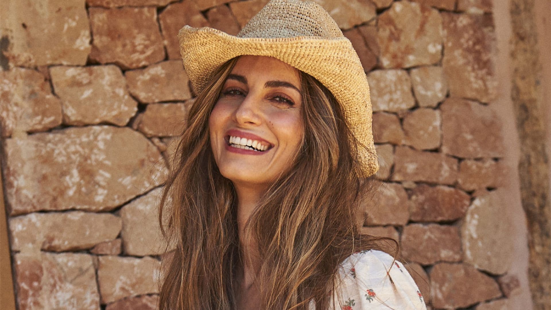 Ariadne Artiles cumple 39 años y presume de embarazo: 'Este es el mejor regalo que podía tener'