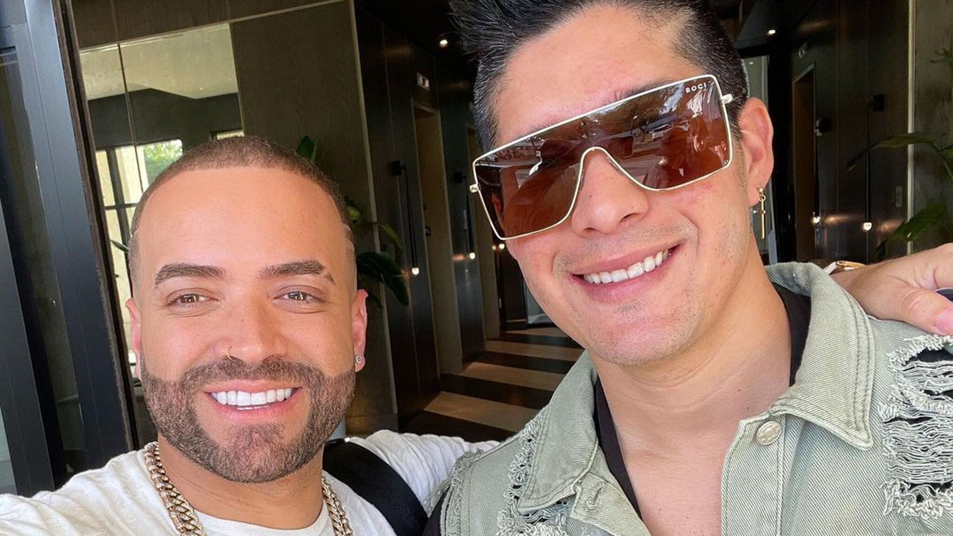 Nacho Mendoza reacciona a la supuesta situación que vive su amigo, Chyno Miranda