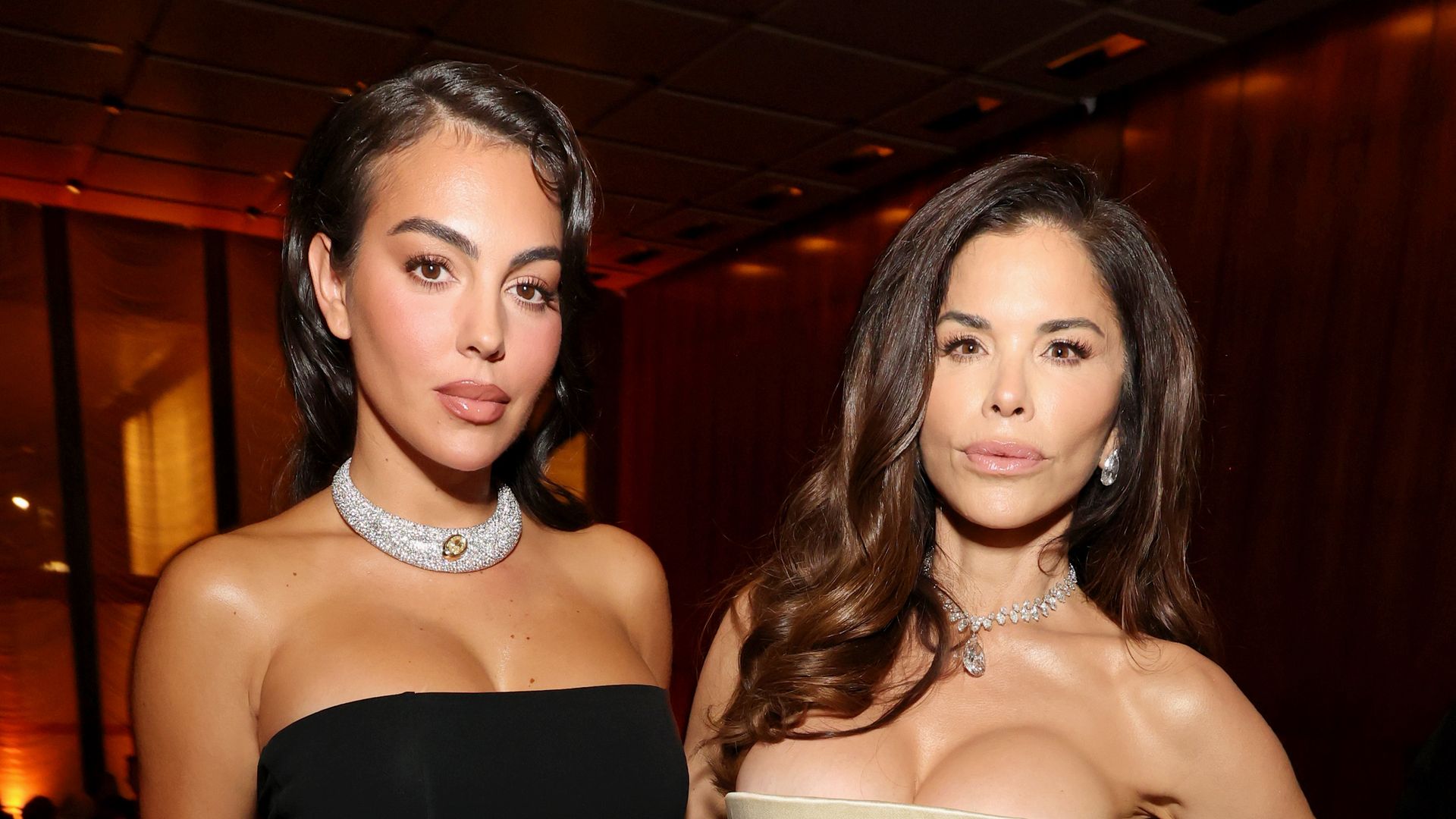 Georgina Rodríguez y Lauren Sánchez  en la cena de la Fundación Kering en Nueva York