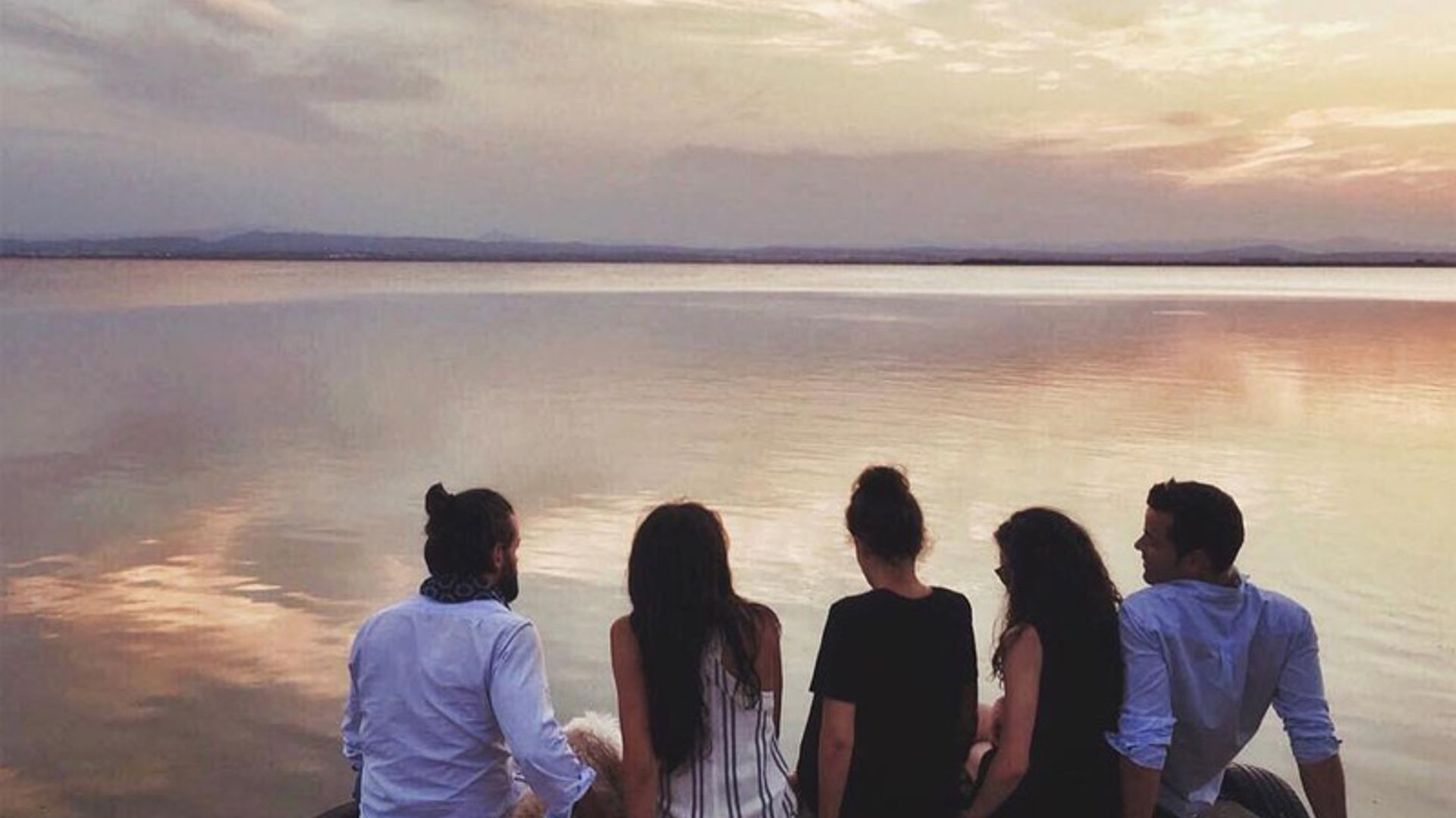 Raquel del Rosario se reencuentra con su familia para despedir a Edu del Prado