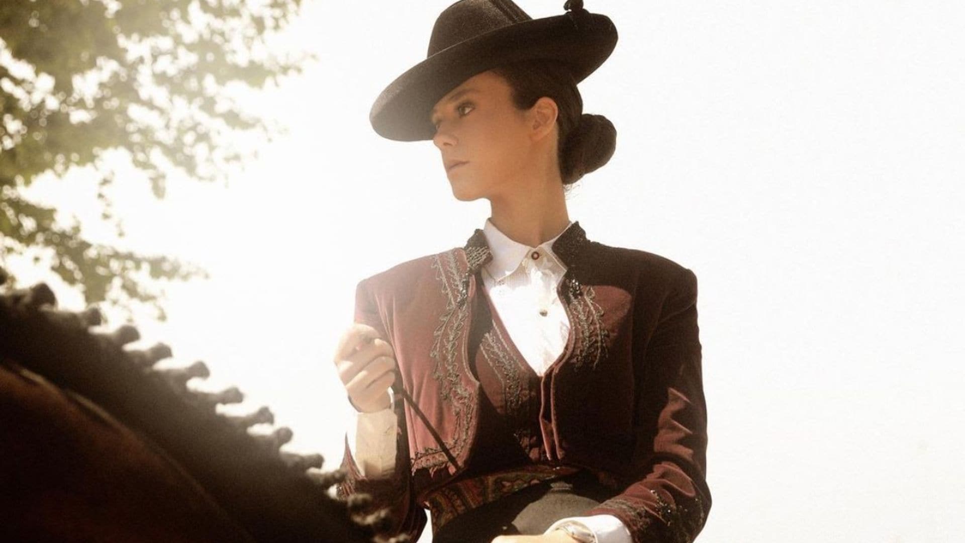 Victoria de Marichalar, una espectacular amazona por el Real de la Feria de Sevilla