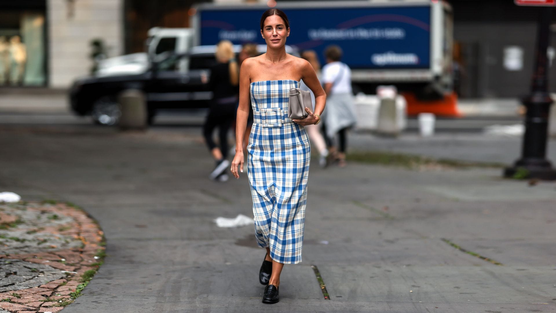 12 looks con mocasines, los zapatos cómodos que no pasarán de moda