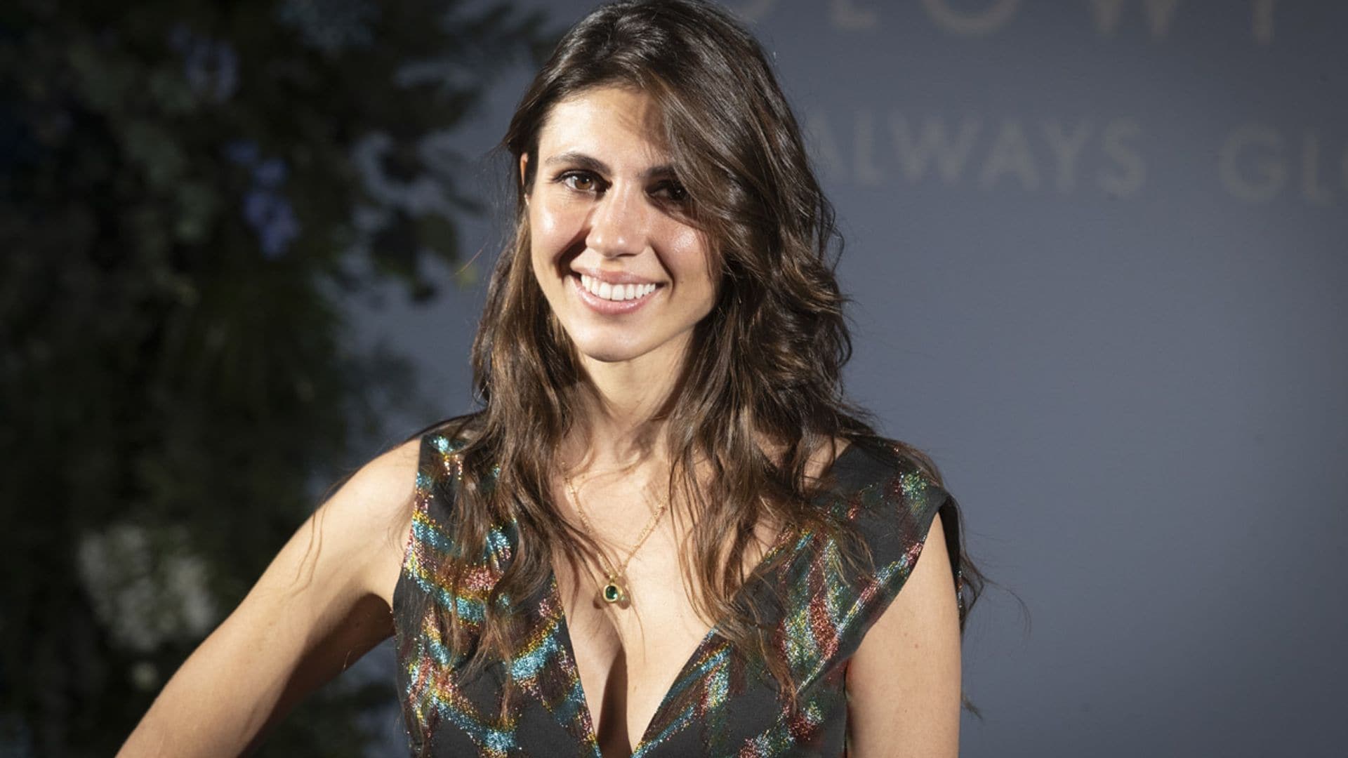 Ana Cristina Portillo y Lourdes Montes inspiran los dos looks de invitada del momento