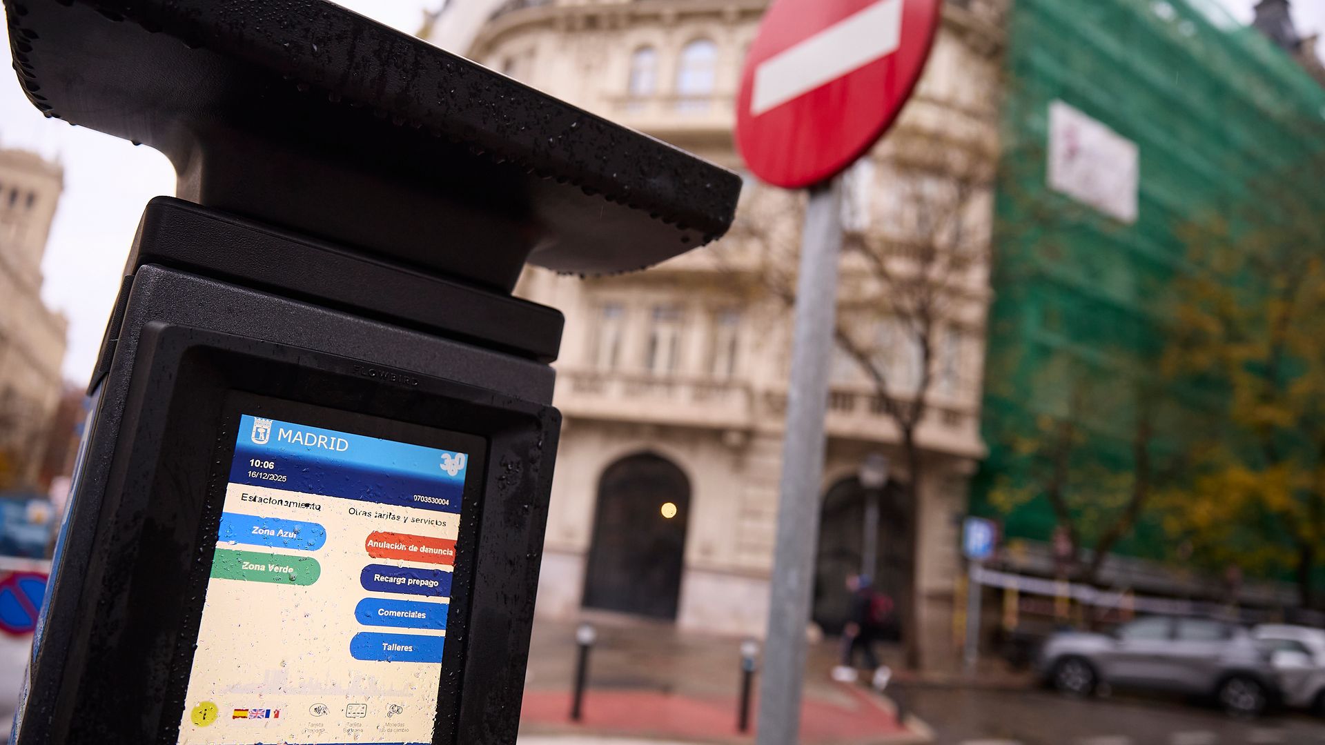 Adiós a aparcar gratis en Madrid con la llegada de parquímetros de noche y en festivos