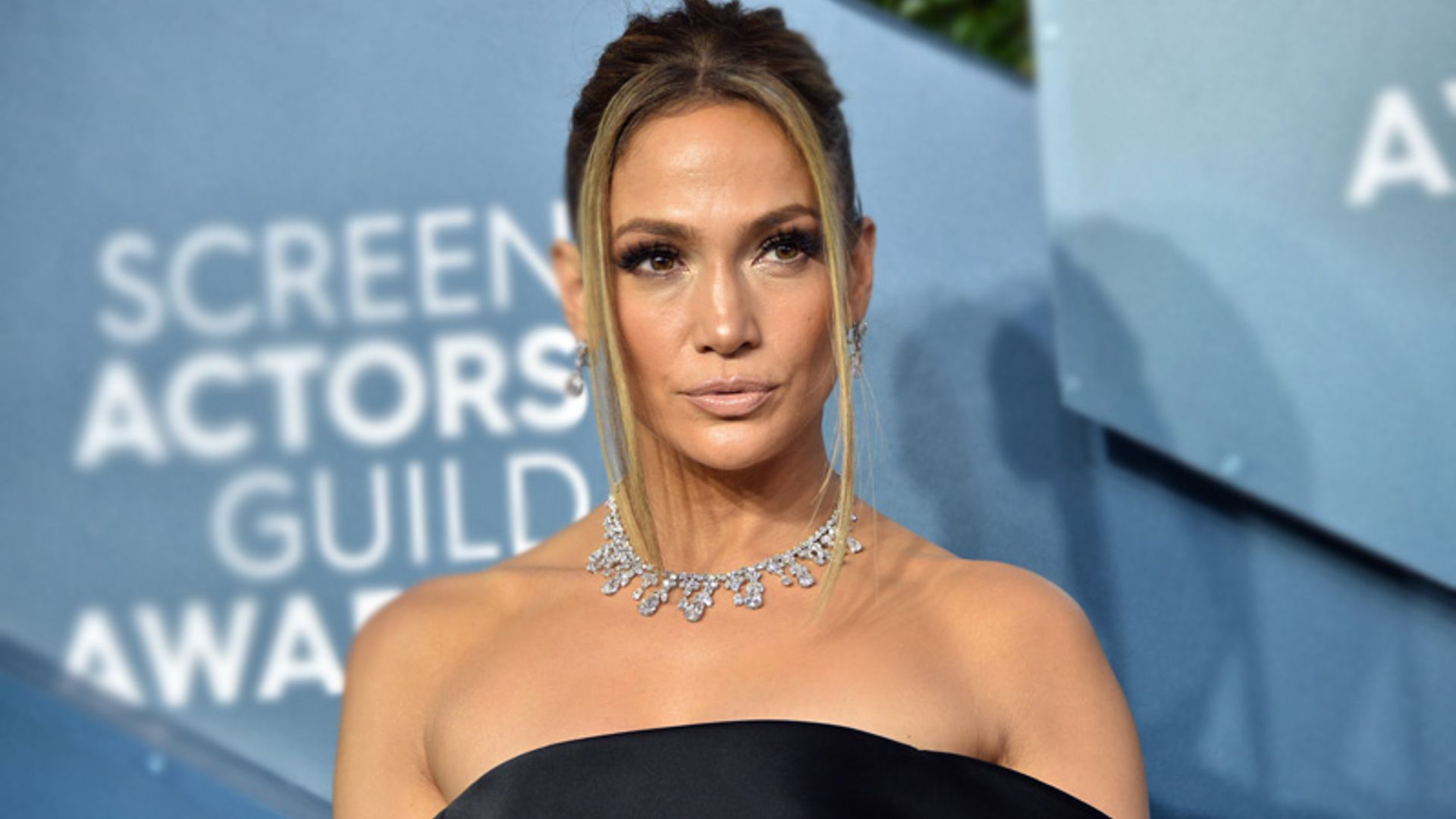 El estilista de Jennifer Lopez predice el futuro look de novia de la artista