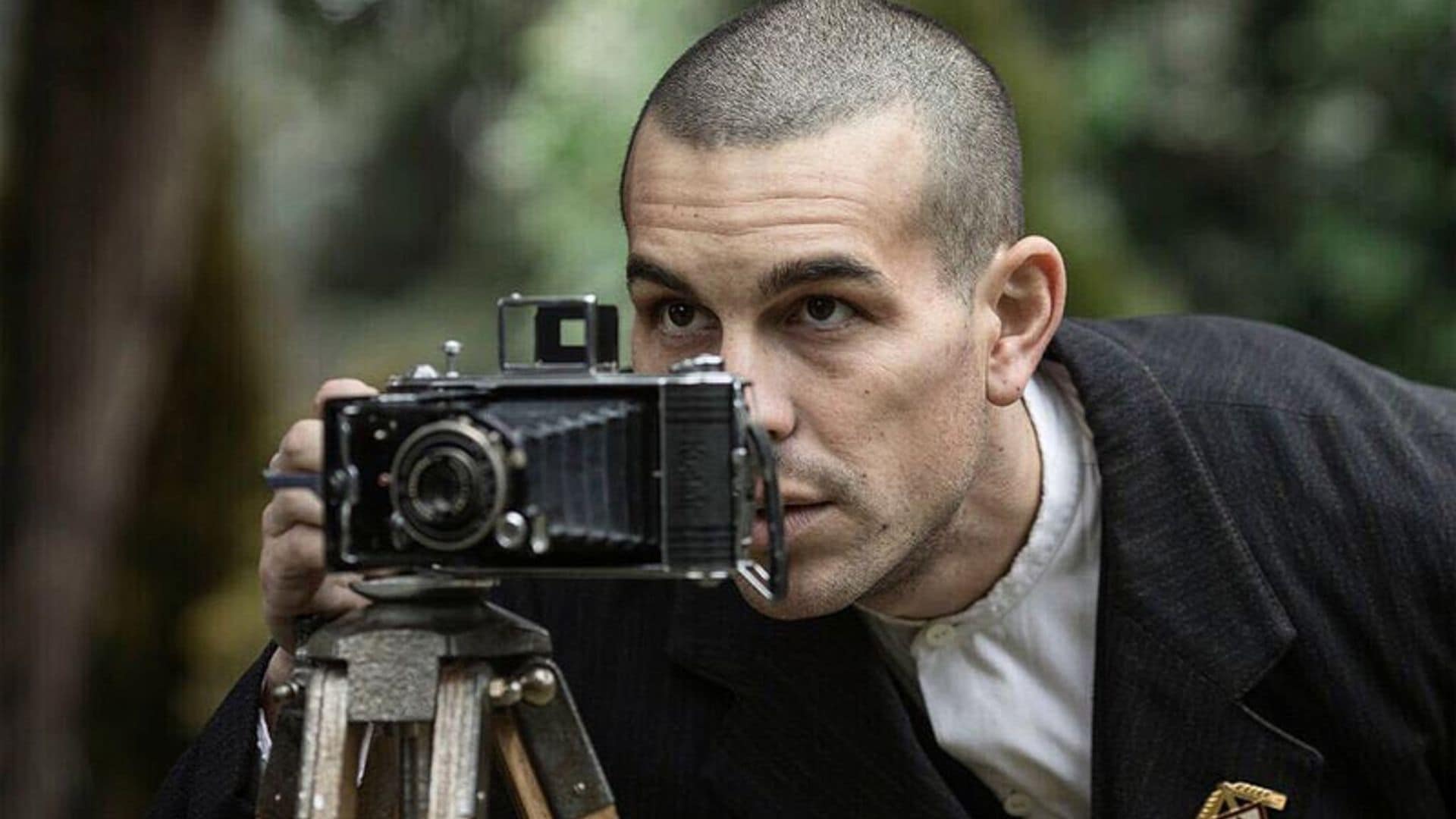 'El fotógrafo de Mauthausen' aspira a cuatro Goya: quién era el histórico personaje de Mario Casas