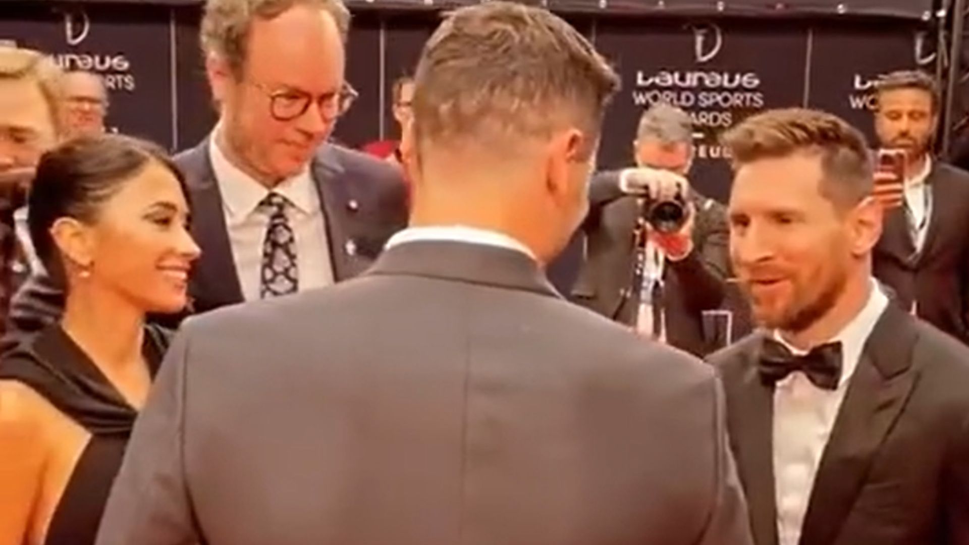 ¿De qué hablaron Leo Messi y Antonela Rocuzzo con Lewandowski? Escucha la conversación que ya es viral