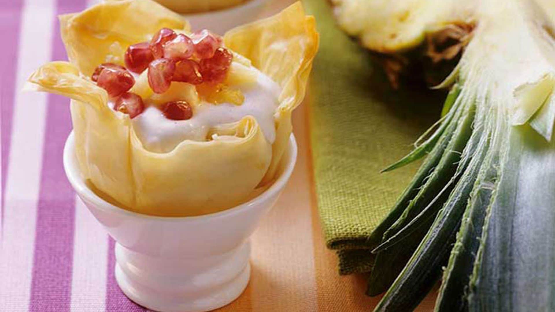 Mini tartaletas de yogur y piña