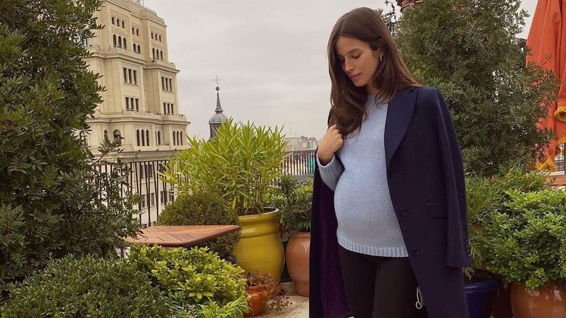 ¿Azul marino con negro? Sandra Gago hará que lleves 'la combinación prohibida'