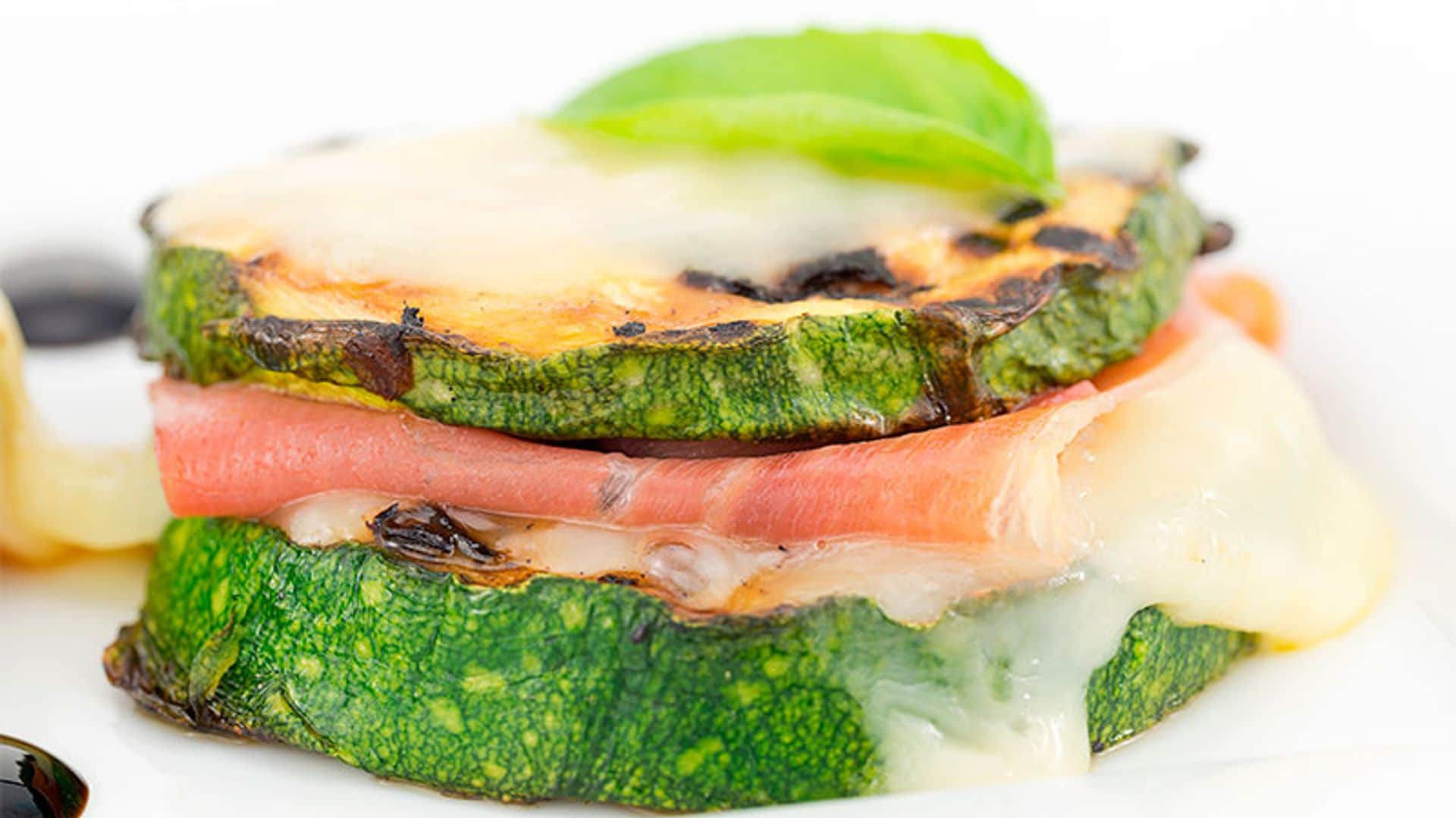 San Jacobo 'light' de calabacín con jamón y queso